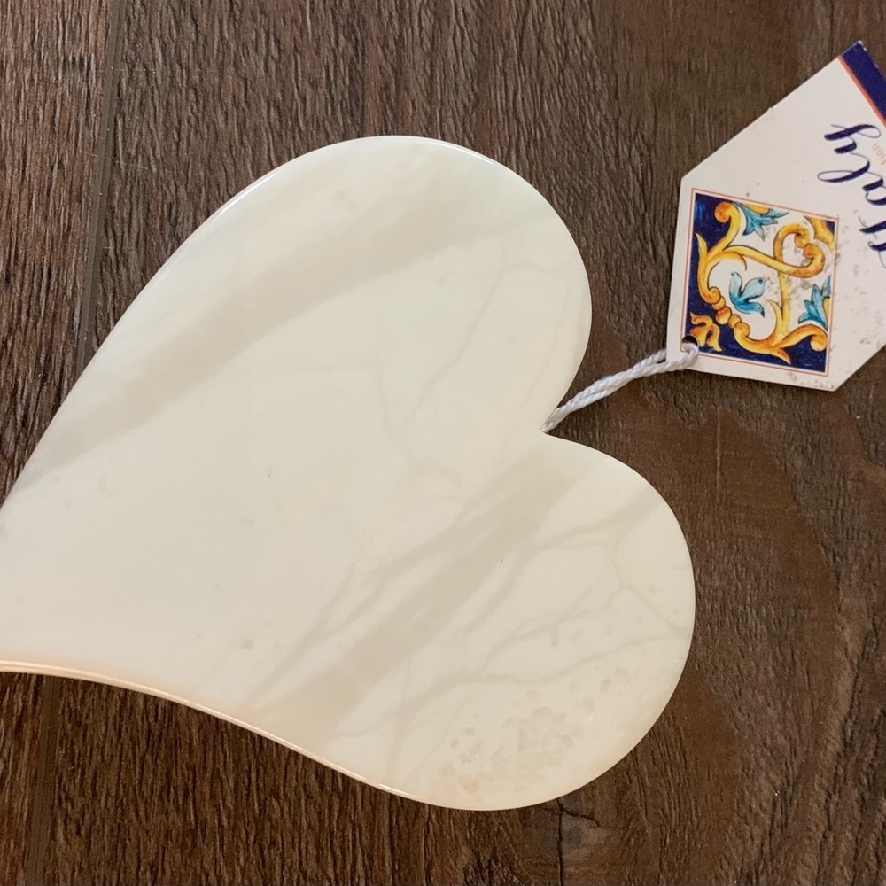 Genuine Volterra Alabaster box